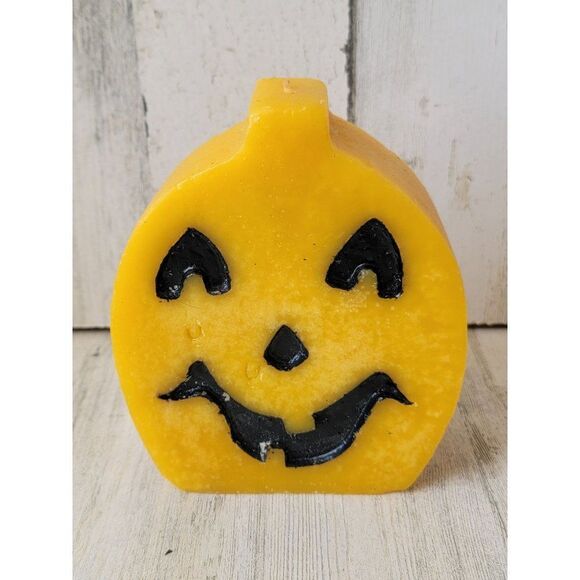 Pumpkin jack-o-lantern candle happy Halloween home decor - Picture 1 of 13